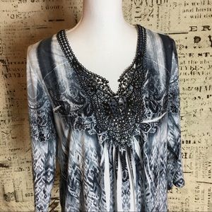 🍒 One World Live Sublimated Blouse Large